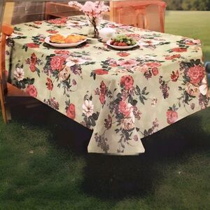 NIP Vtg Home Essentials NEW Floral Cotton Blend Oblong 60x102" Fabric Tablecloth